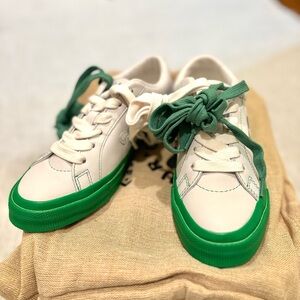 Golf le Fleur Converse, NIB, Size 6